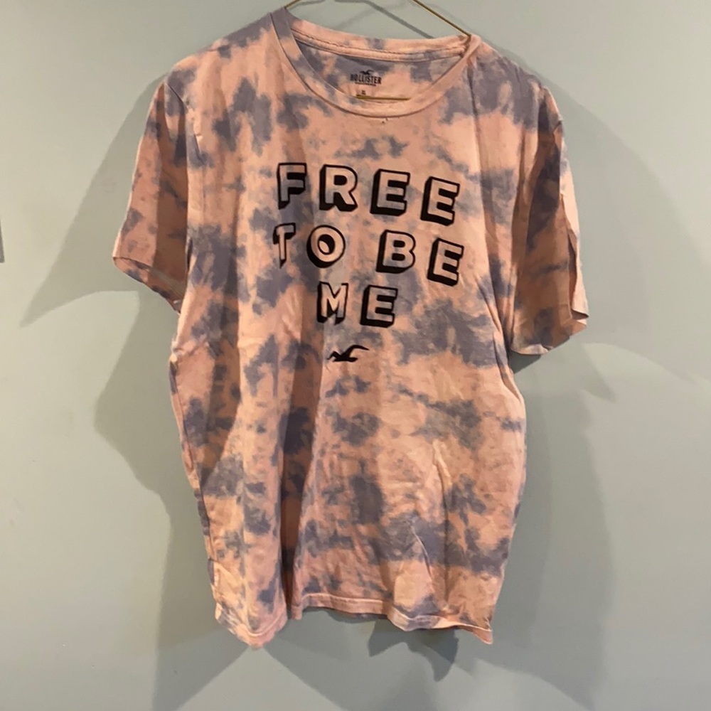 Hollister Tee Shirt